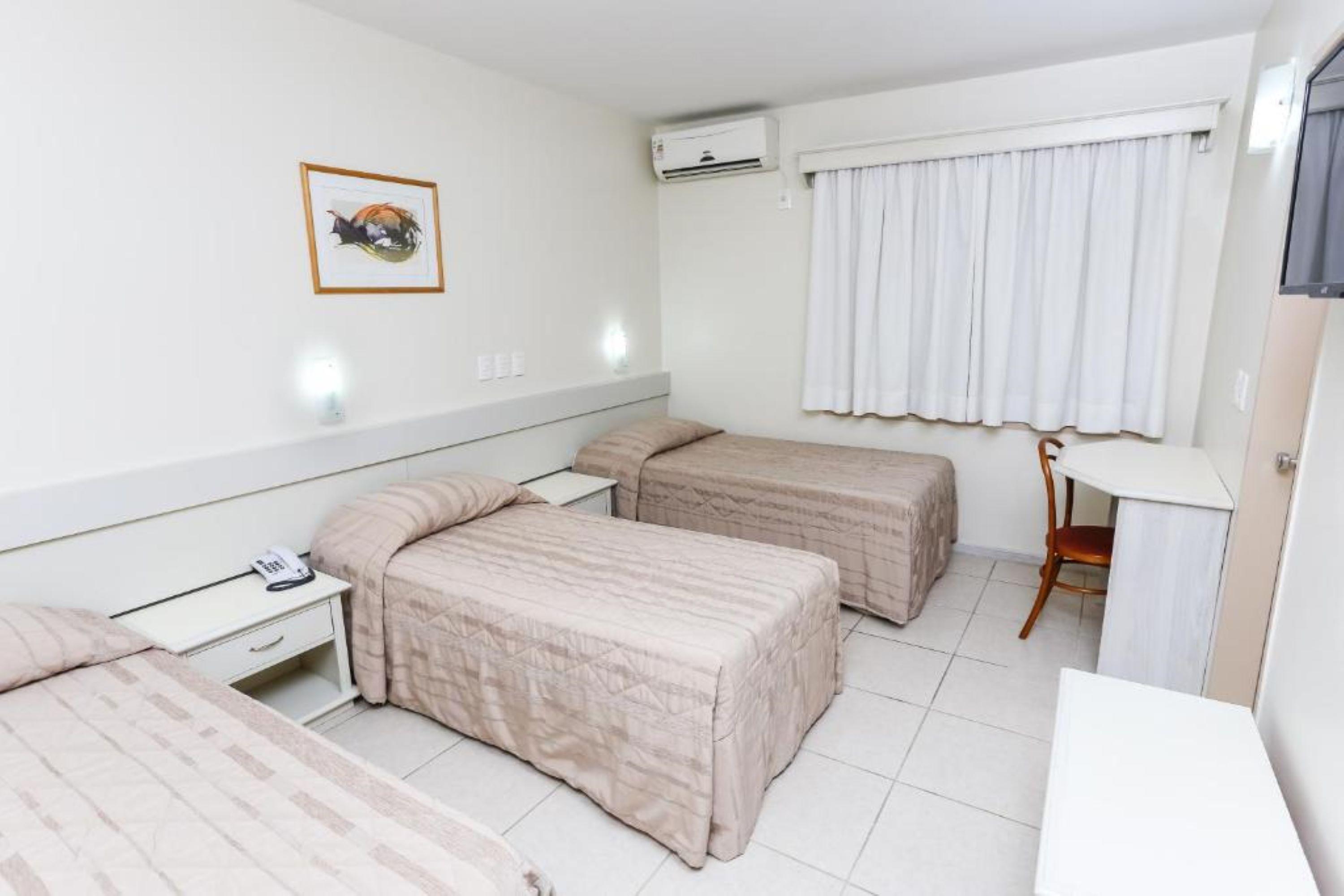 Hotel Suarez Executive Ново Хамбурго Екстериор снимка