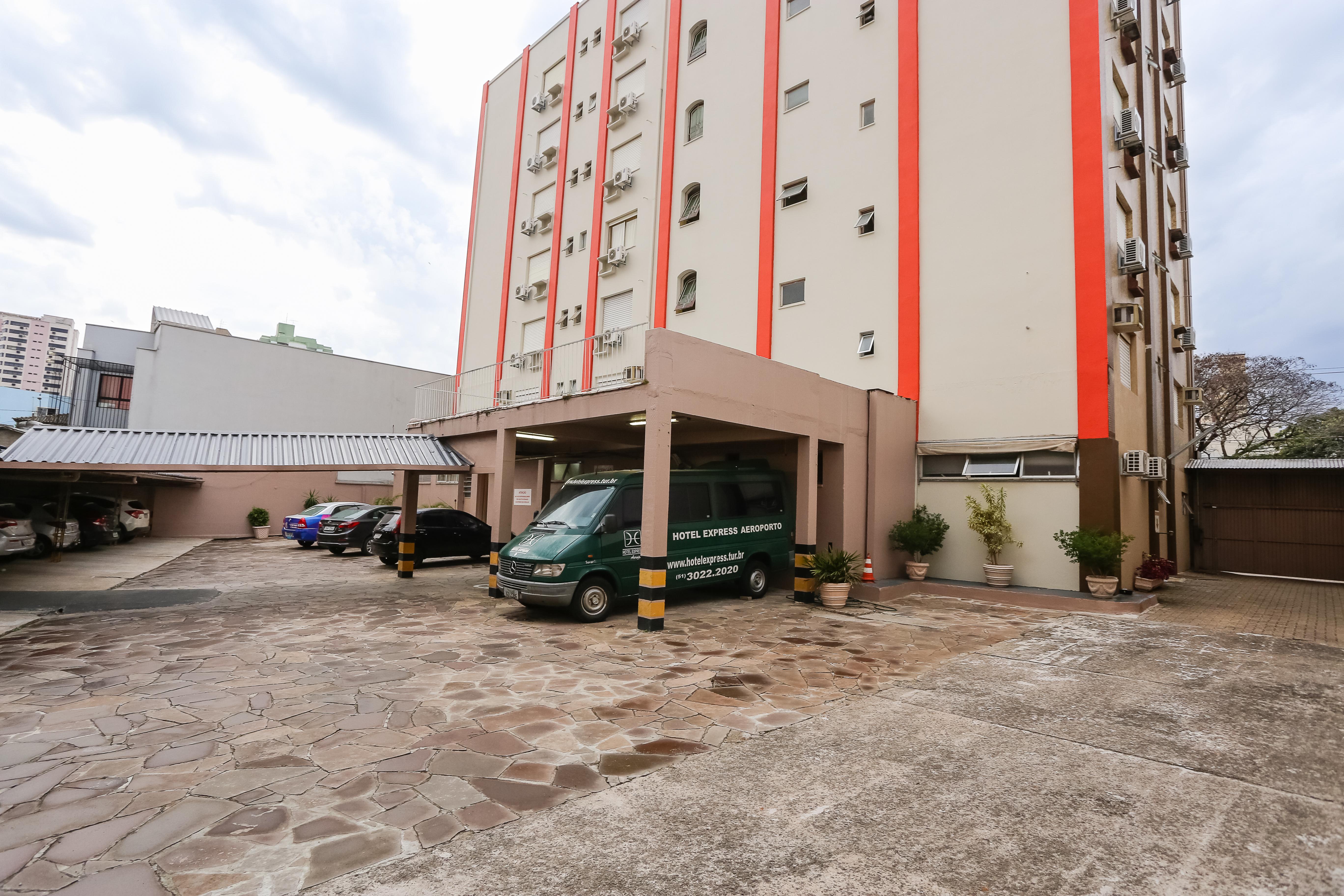 Hotel Suarez Executive Ново Хамбурго Екстериор снимка