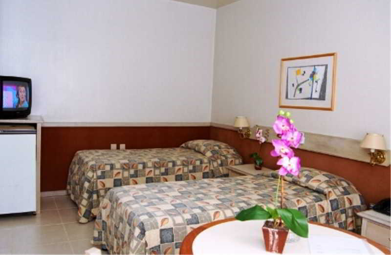 Hotel Suarez Executive Ново Хамбурго Екстериор снимка